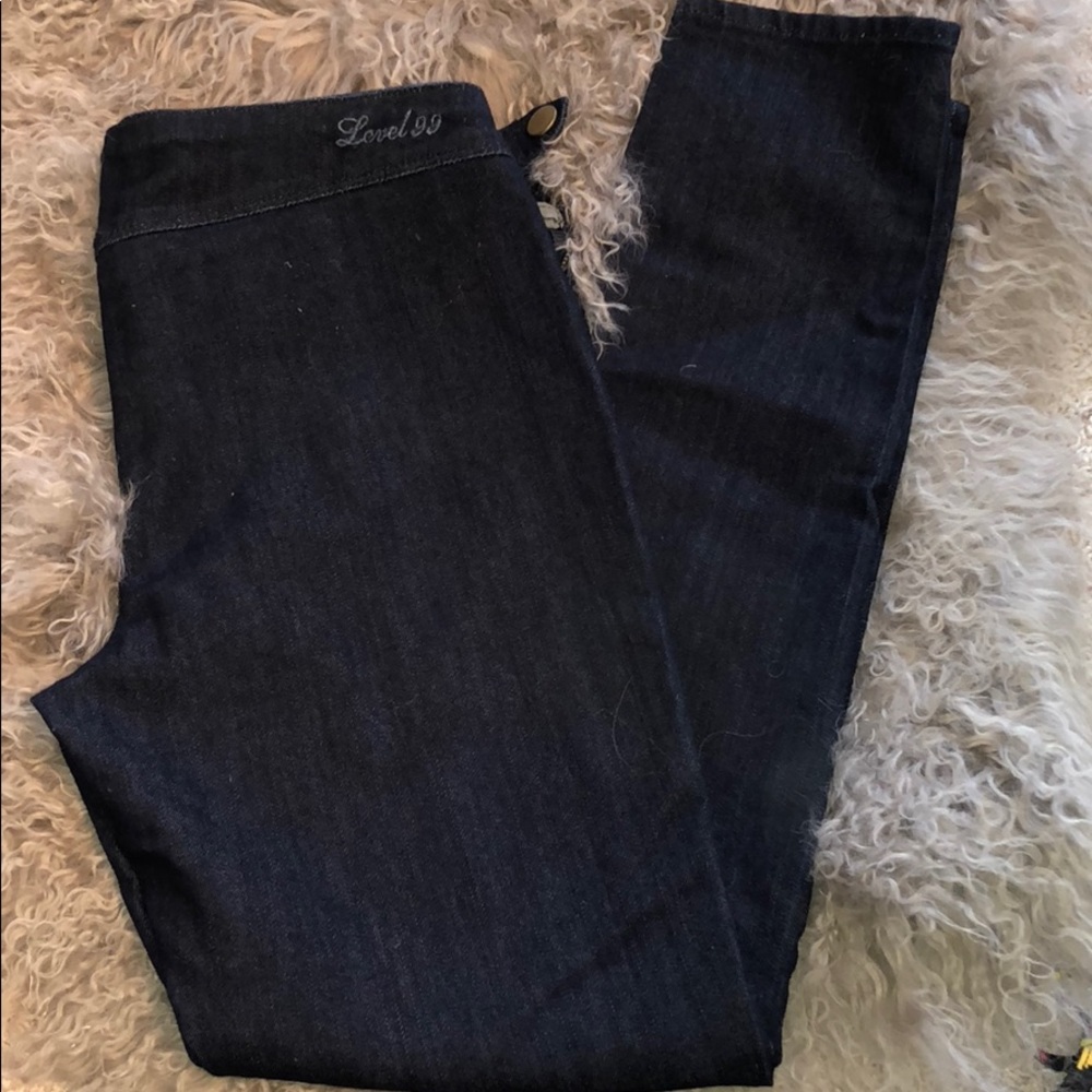 Level 99 skinny crop